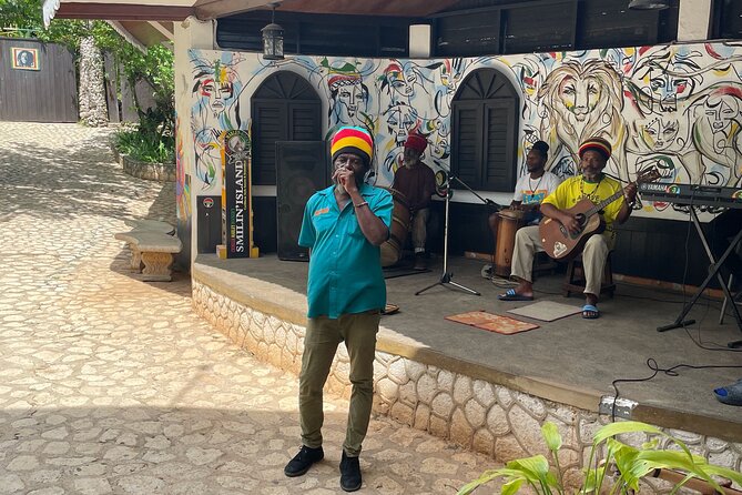 Bob Marley's Nine Mile Mausoleum Tour (Complimentary Rum Punch) - Key Points To Know Before You Go