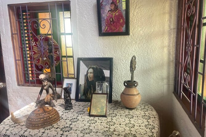 Bob Marley's Nine Mile Tour with Admission from Montego Bay - Group Size: Manageable and Not Too Big