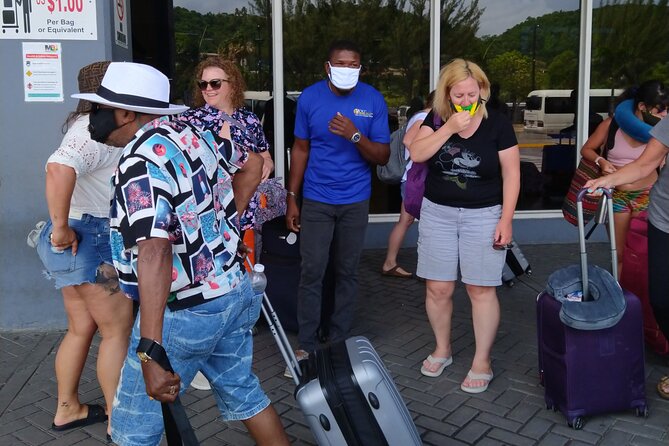 Breathless & Secrets Airport Transfer - Landing at Sangster: Your Stress-Free Start in Montego Bay