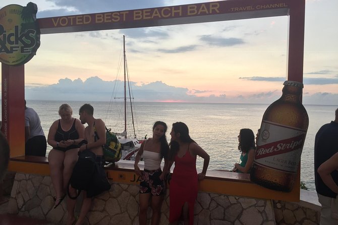 Cliff jumping and Sunsets - Why Rick’s Cafe is a Negril sunset must-see