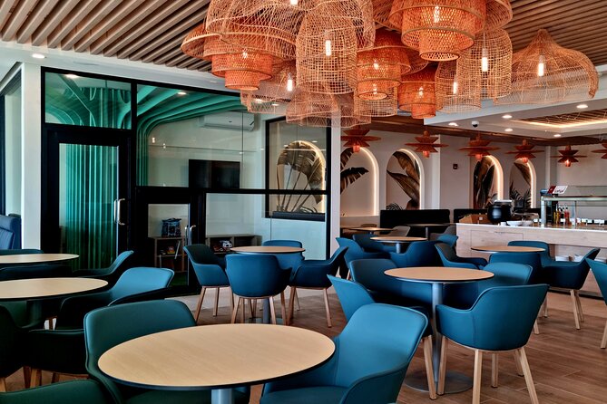 Club Mobay Sangster Airport VIP Lounge with Priority Entry - Kids, Adults-Only Space, and Staying Sane in the Wait