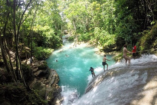 Cool Blue Hole from Ocho Rios - Cool Blue Hole from Ocho Rios: What You Really Pay For