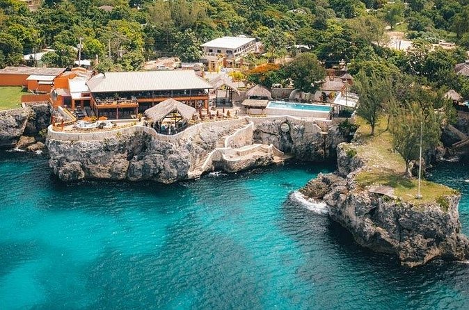 Day-Trip to Rick's Cafe from Montego Bay - Should you book the day trip to Rick’s Cafe?