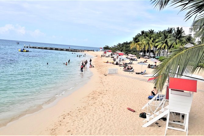 Doctor's Cave Beach, Margaritaville & Shopping from Montego Bay Hotels - FAQ