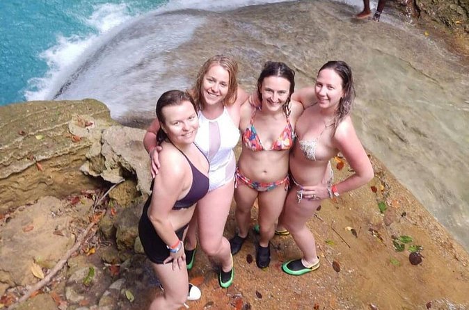 Dunn's River Falls and Blue Hole Combo Tour From Ocho Rios & Runaway Bay - Timing Tips: Beat Crowds and Use the Day Wisely