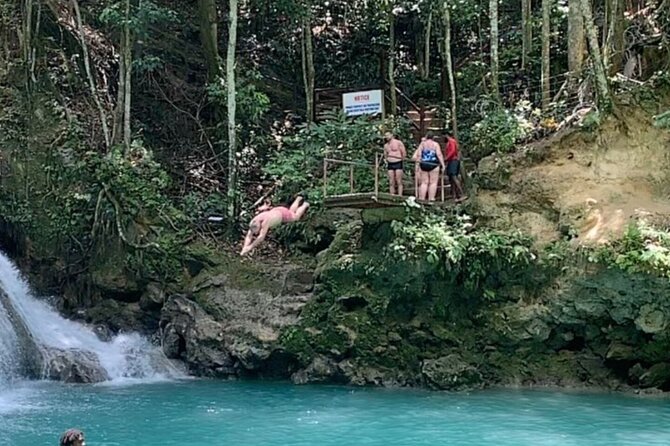 Dunn's River Falls and Blue Hole Secret Falls Combo Daytrip - What to pack so the day stays fun (not frantic)