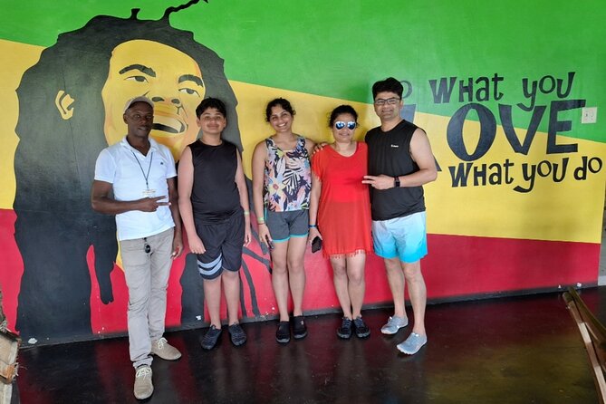 Dunn's River Falls and Blue Hole tour from Montego bay. - How the Montego Bay pickup sets the tone