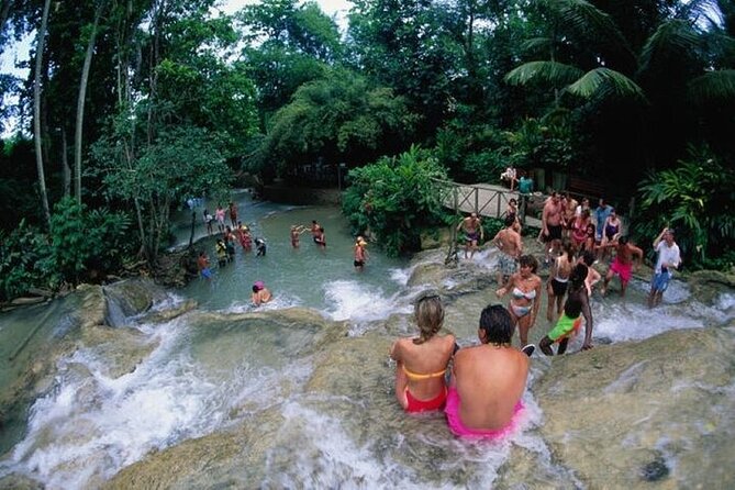 Dunn's River Falls and Bob Marley Mausoleum - Group Size and Timing: How to Make a 4 to 6 Hour Day Work