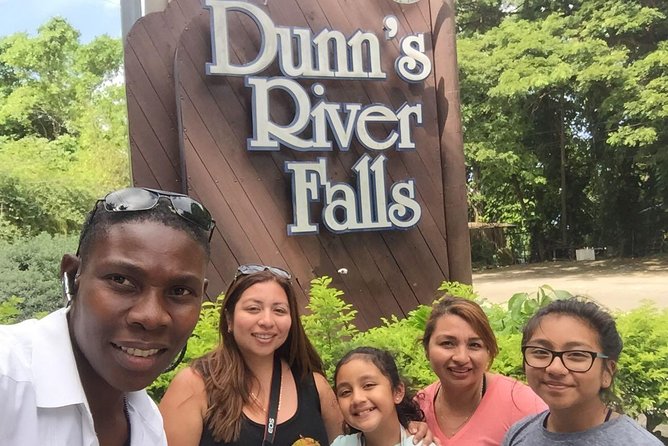 Dunn's River Falls and Jamaica Sightseeing Private Tour - Price and Value: What You Get for $125 Per Person