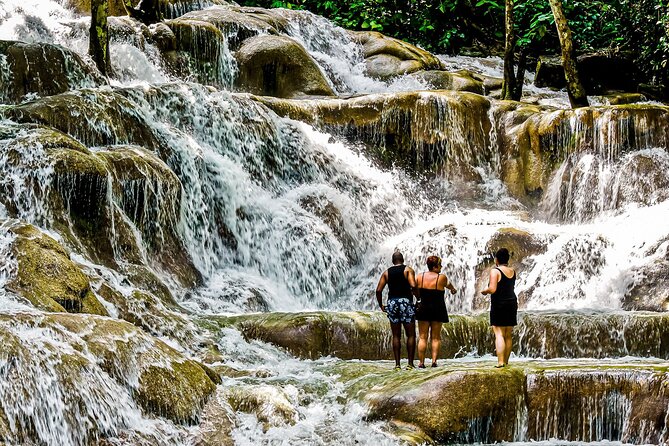 Dunn's River Falls & Blue Hole Combo Tour from Ocho Rios - Quick hits before you go