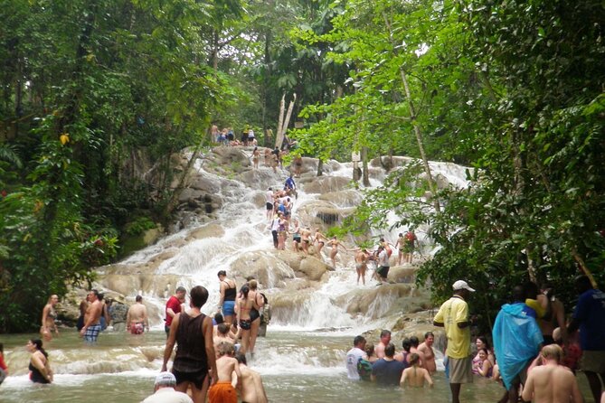 Dunn's River Falls Climb and Beach Include Entry Fee (ᵔᵕᵔ) - How the half-day runs: 4 to 5 hours, with time where it counts