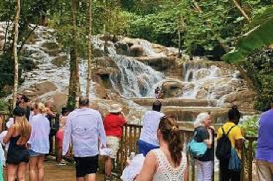Dunn's River Falls Day Tour - Small practical tips that make the climb easier