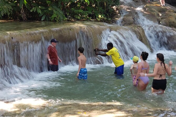 Dunn's River Falls Half Day Tour From Montego Bay - Columbus Park in Discovery Bay: a short culture pause