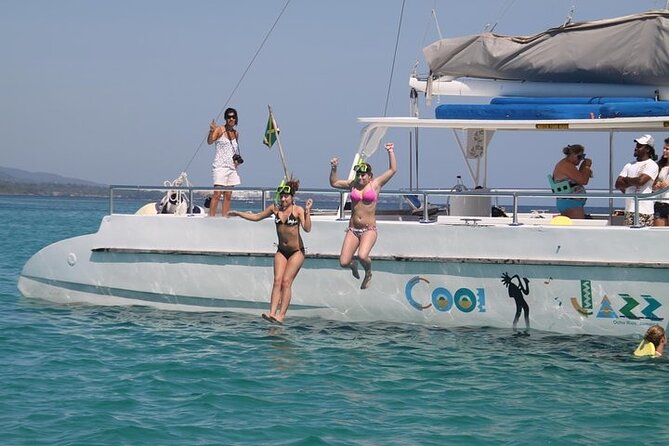 Dunn's River Falls Party Cruise, Blue Hole with Snorkeling, free beverages - Blue Hole Stop: Snorkeling, Jump Options, and How to Stay Comfortable