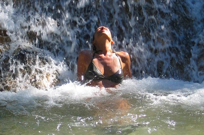 Dunn's river falls, shopping and lunch - Comfort and Fitness: The One Thing to Watch