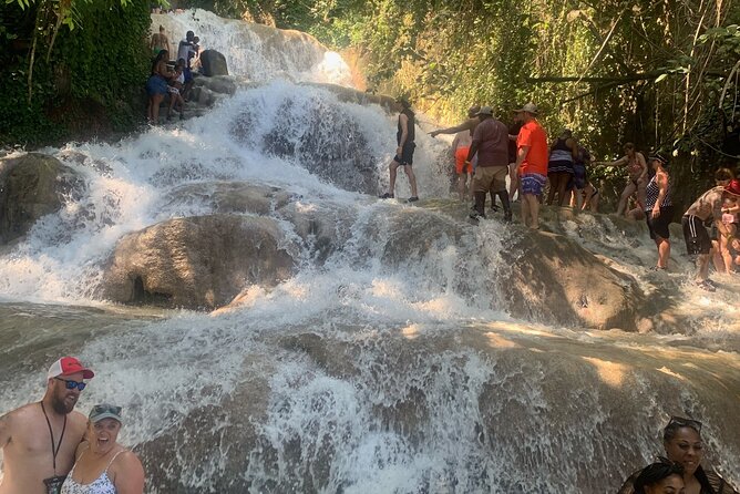 Dunn's River Falls, Zipline Adventure from Kingston - How to plan your day: comfort, timing, and what to expect