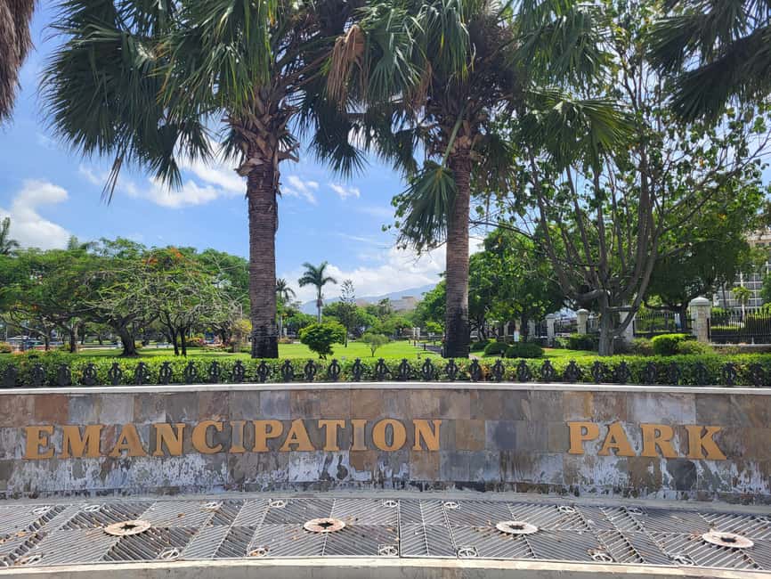 Explore Downtown Kingston and New Kingston: - Emancipation Park and New Kingston: a different tempo