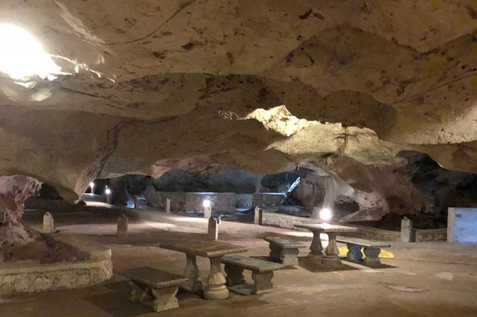 Explore Montego Bay Jamaica Private Tour to Green Gratto Cave - Learning the Cave’s Connection to Slavery, and Why the Guide Matters