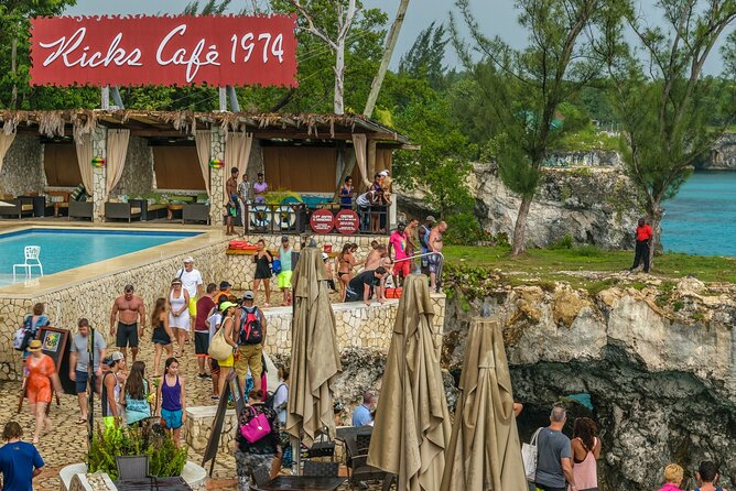 Family Catamaran Cruise from Jamwest Beach Negril Hotels - Timing, duration, and group size: why these details matter