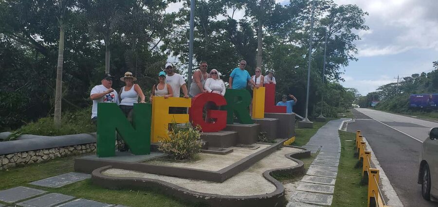 From Montego Bay/Falmouth: Negril Beach Catamaran Cruise - Ricks Cafe: cliff divers, drinks, and a real sunset moment