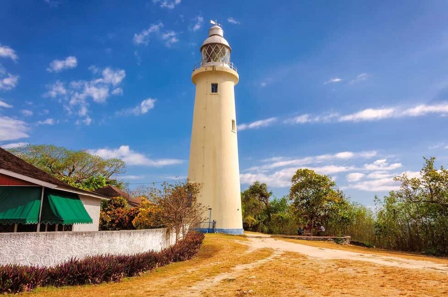 From Montego Bay: Negril Beach & Rick's Cafe Sunset Day Trip - Negril town and shopping: grab souvenirs without making it the whole day