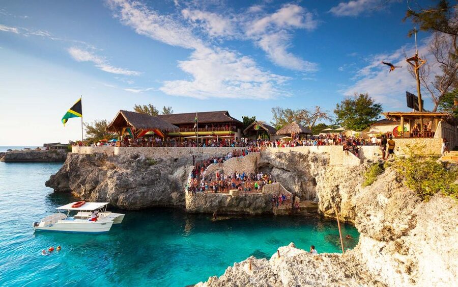From Montego Bay: Negril Beach & Rick's Cafe Sunset Day Trip - Safety and comfort: what to expect in real-world terms