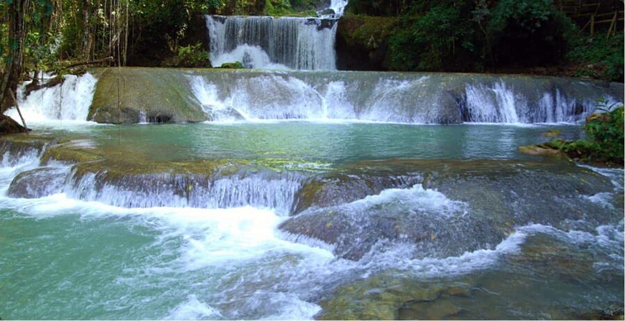 From Ocho Rios: Blue Hole Secret Waterfall & Highlight Tour - Fruit tasting in season, a small stop that adds real flavor