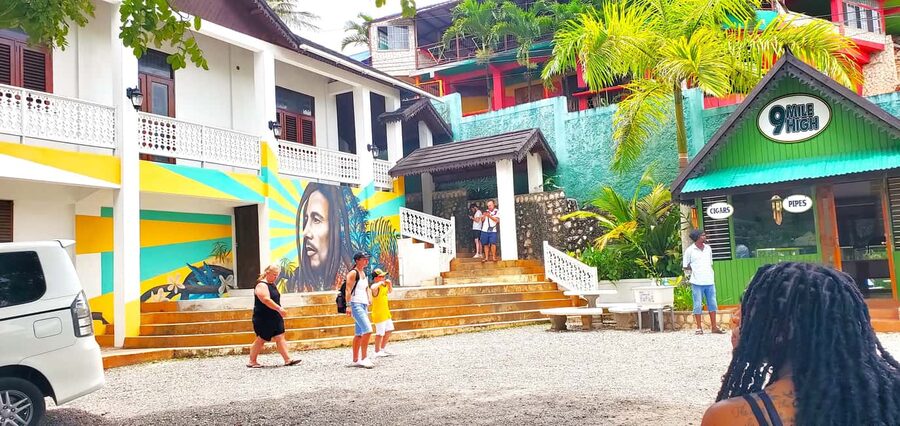 From Ocho Rios: Bob Marley Mausoleum Entry Tickets and Tour - Ocho Rios pickup to Nine Mile, the ride that sets the tone