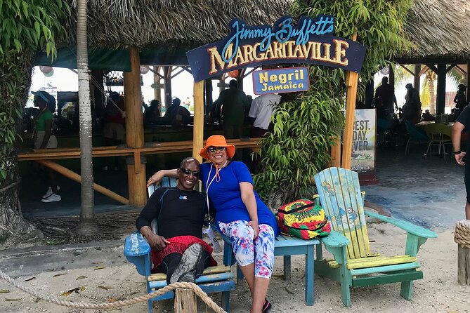 Full Beach Day Negril Beach & Rick Cafe - Rick’s Cafe: sunset views, DJs, dining options, and cliff jumps