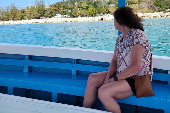 Glass bottom Boat Tour and Snorkeling Experience in Montego Bay - Doctor’s Cave Beach: Glass-Bottom Boat Views You Can Enjoy Dry