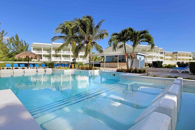 Grand Palladium and Lady Hamilton Private Airport Transfer - Key things to know before you book