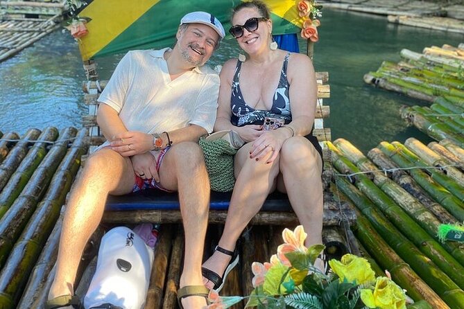 Great River bamboo Rafting and Margaritaville from Montego Bay - Bamboo rafting on the Great River: what the ride is like in real time