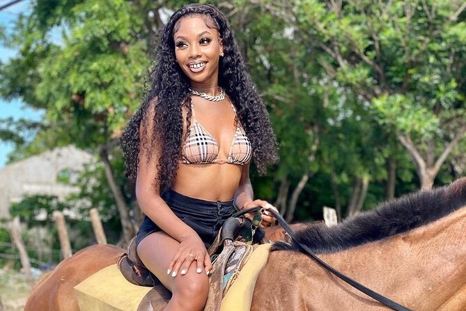 Horseback riding + Bamboo river rafting tour from Ocho Rios - The guide quality is a huge part of the value