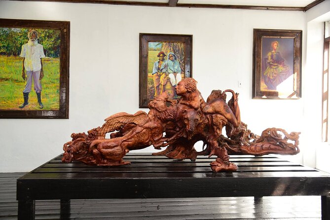 Jamaica Giants sculpture park, art galleries - Tips to Make Your Visit Smoother