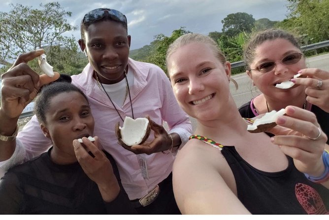 Jamaica Martha Brae River Rafting/Dunn’s River Falls Private Tour - Lunch and shopping stops you can request