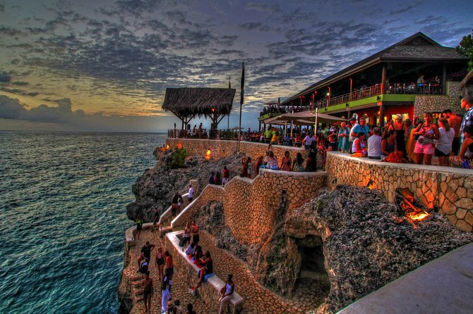 Jamaica Sunset at Rick's Cafe Private Tour with Transfer - Montego Bay to Negril, Built for a Sunset Schedule