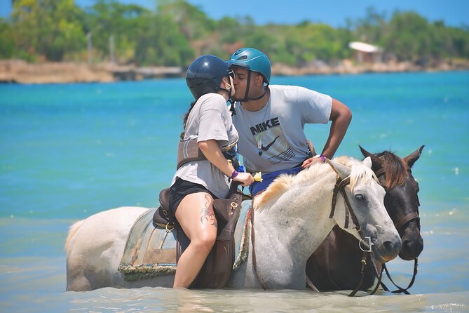 Jamwest Negril Zipline and Horseback Combo - Getting to Jamwest Speedway and meeting your crew