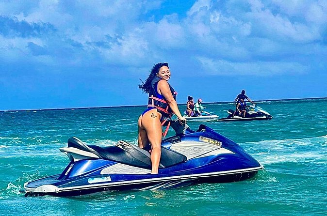 Jet Ski in Montego Bay - Weather, water conditions, and how to avoid a rough day