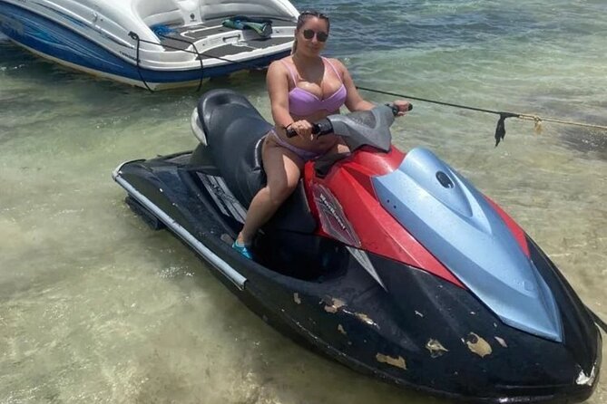 Jet Ski/ Parasailig Water Activity in Montego Bay Jamaica. - Montego Bay Pickup and the North Coast Drive