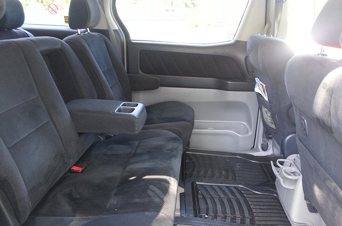 Kingston Airport Transfers to Runaway Bay - When this transfer works best for your travel style