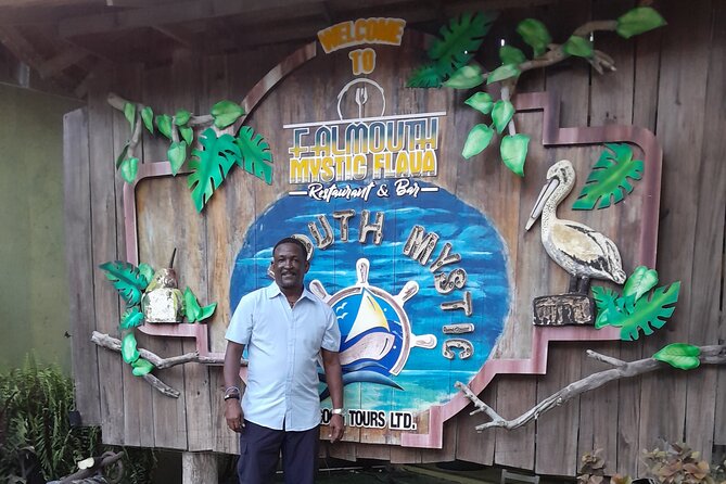 Luminous Lagoon Night Tour and Swim/Fire Dance from Montego Bay - The Luminous Lagoon Swim, When the Blue Actually Shows