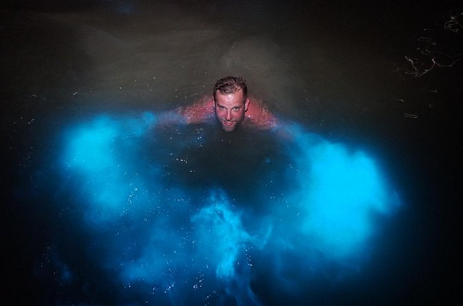 Luminous Lagoon Tour from Montego Bay ( Glistening Waters) - The guide: your secret weapon for getting it right