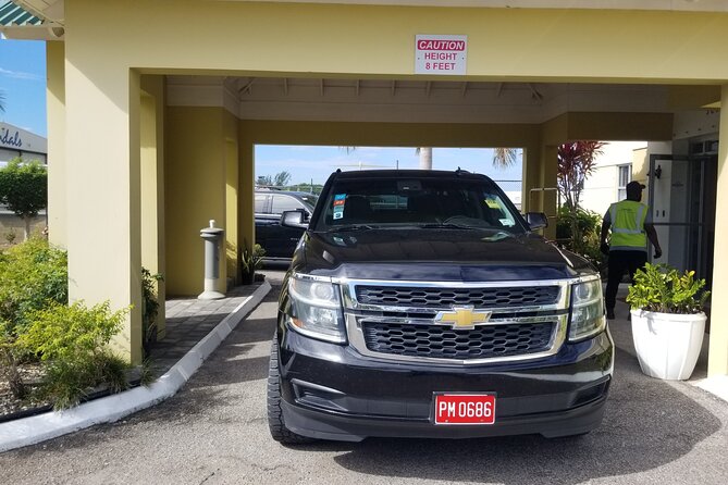 Luxury MBJ Airport Transfer to Montego Bay Hotels - Price and value for $180 per group (up to 2)