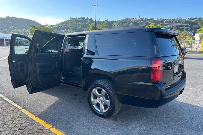 Luxury Montego Bay Airport Transfers - Driver Help: Not Just Driving, Also Local Advice