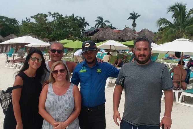 MBJ Transfer - Negril Hotels - Meeting your driver at Sangster International Airport (MBJ)