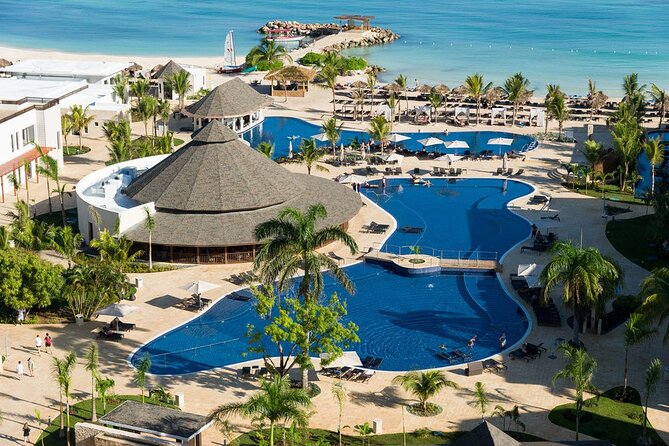 Montego Bay Airport Ja MBJ to Hotels in Montego Bay or Falmouth - Practical tips to get the most from the transfer
