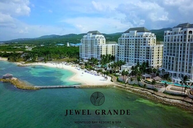 Montego Bay Airport Private Transfer to Montego Bay Hotels - Drivers, Local Knowledge, and the Difference It Makes