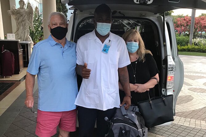 Montego Bay Airport Taxi To HEDONISM Negril - MBJ to Hedonism Negril, Without the Taxi-Line Chaos