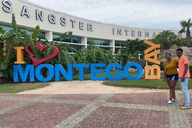 Montego Bay Airport Transfer - Arrivals vs. Departures: Where the Waiting Happens