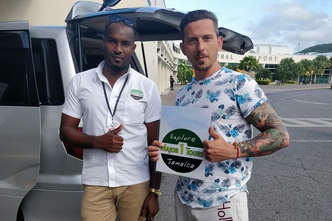 Montego Bay Airport Transfer to Resorts in Montego Bay - Round-Trip or One-Way: Matching the Transfer to Your Schedule